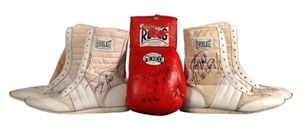 Larry Holmes Fight Worn and Signed Lot 